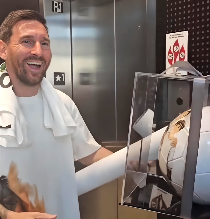 El inesperado regalo que alegró a Messi y lo dejó encantado